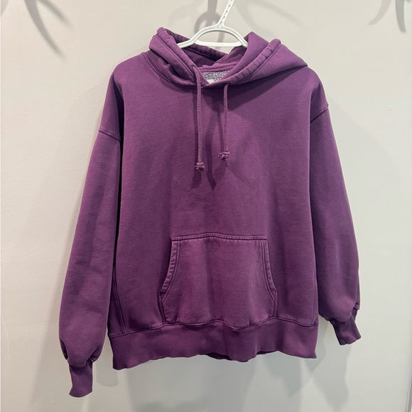 TNA Tops - Aritzia TNA CozyAF Fleece Boyfriend Hoodie